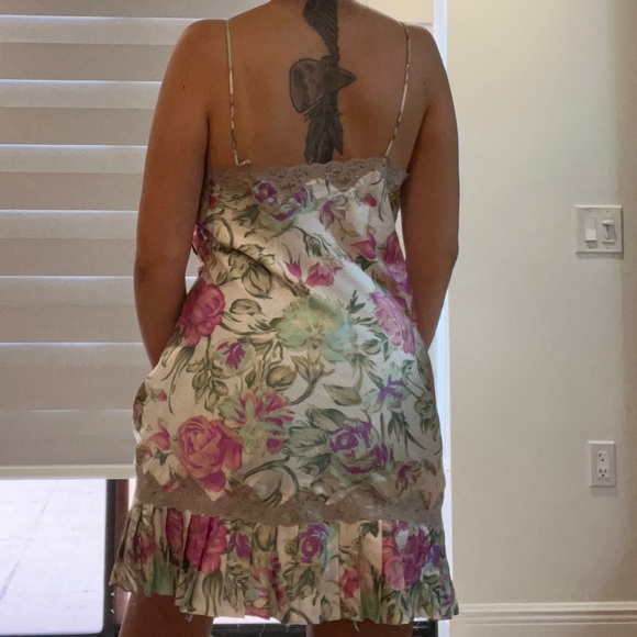 Vintage Victoria’s Secret gold label floral lingerie slip dress - Picture 2 of 3